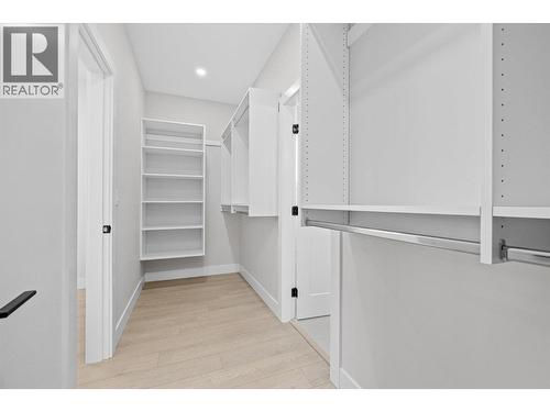 1675 Harbour View Crescent, West Kelowna, BC - Indoor With Storage