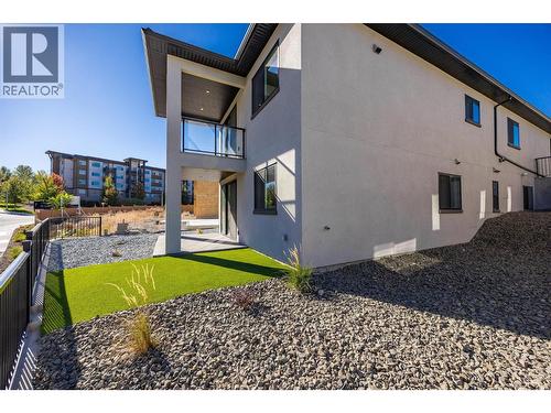 1675 Harbour View Crescent, West Kelowna, BC - Outdoor With Exterior