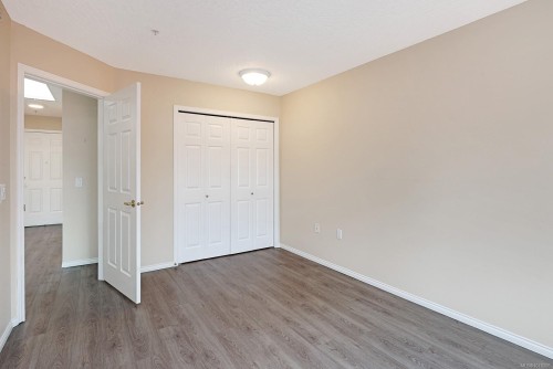 403-1683 Balmoral Ave, Comox, BC - Indoor Photo Showing Other Room