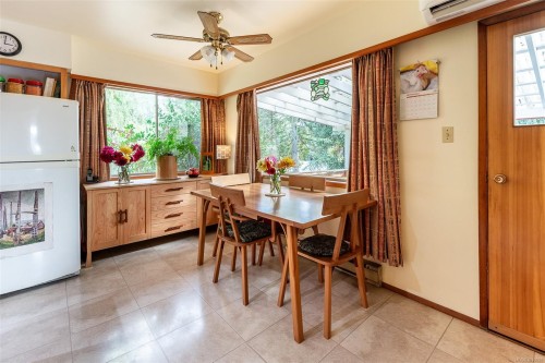 6686 Bell Mckinnon Rd, Duncan, BC 