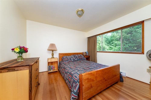 6686 Bell Mckinnon Rd, Duncan, BC 