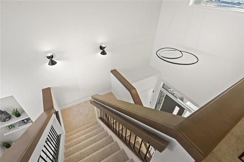 31 Stonewalk Place, Winnipeg, MB - Indoor Photo Showing Other Room