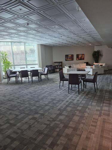 Common room - 307-320 Av. Victoria, Saint-Lambert, QC - 