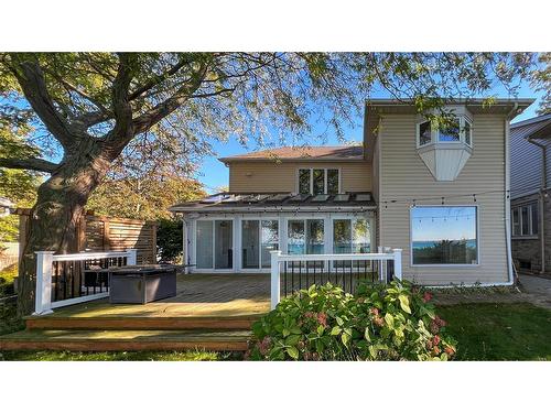 686 Beach Lane, Sarnia, ON 