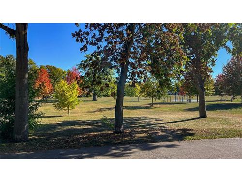 686 Beach Lane, Sarnia, ON 