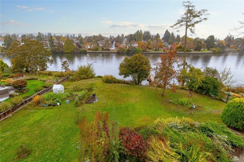 1178 Rhoda Lane, Esquimalt, BC 