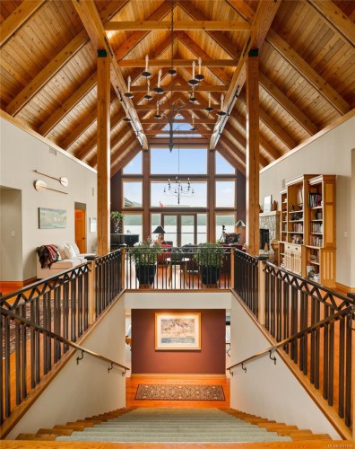 8338 West Saanich Rd, Central Saanich, BC 