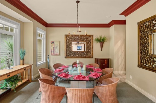 8338 West Saanich Rd, Central Saanich, BC 