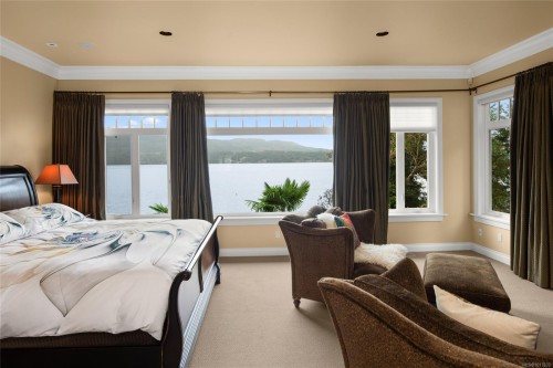 8338 West Saanich Rd, Central Saanich, BC 