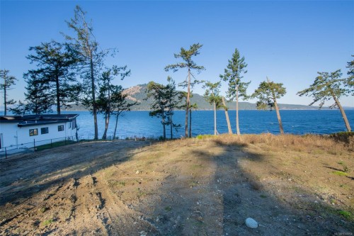 760 Lands End Rd, North Saanich, BC 