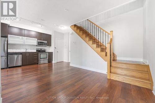 Th111 - 90 Stadium Road, Toronto, ON - Indoor Photo Showing Kitchen With Stainless Steel Kitchen