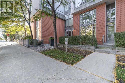 Th111 - 90 Stadium Road, Toronto, ON - Outdoor