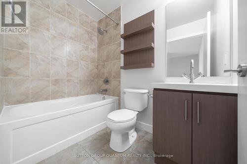 Th111 - 90 Stadium Road, Toronto, ON - Indoor Photo Showing Bathroom