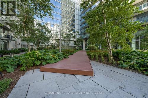 Th111 - 90 Stadium Road, Toronto, ON - Outdoor