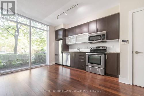 Th111 - 90 Stadium Road, Toronto, ON - Indoor Photo Showing Kitchen With Stainless Steel Kitchen