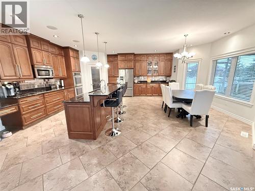 1845 Gordon Miles Place, Weyburn, SK - Indoor