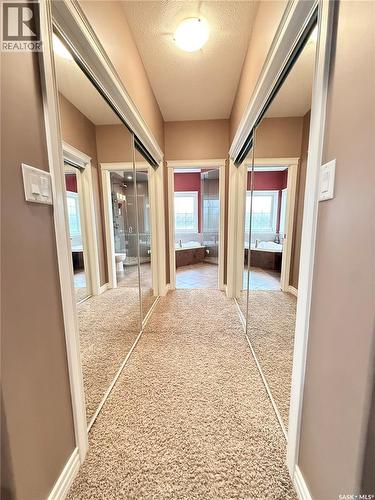 1845 Gordon Miles Place, Weyburn, SK - Indoor Photo Showing Other Room