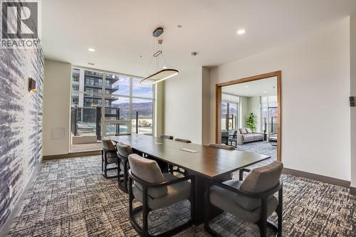 238 Leon Avenue Unit# 1104, Kelowna, BC - Indoor Photo Showing Dining Room