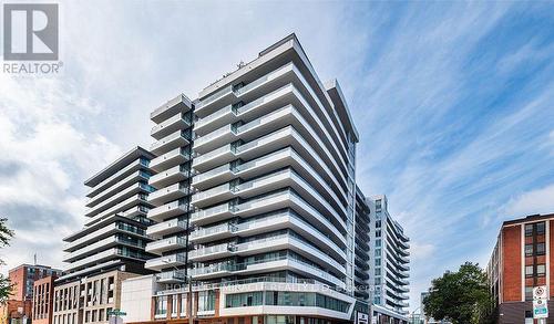 1409 - 212 King William Street, Hamilton, ON - Outdoor With Facade