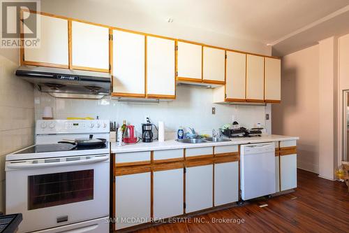 1212 Dufferin Street, Toronto, ON 