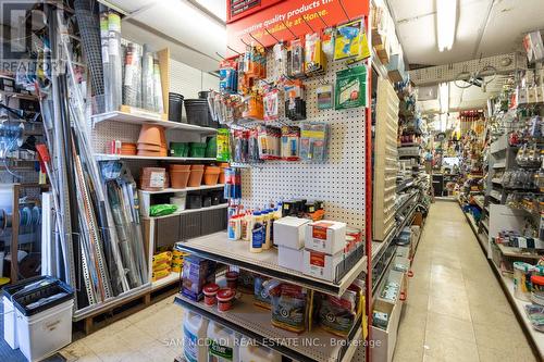 1212 Dufferin Street, Toronto, ON 