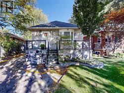 139 SCARBORO CRESCENT  Toronto, ON M1M 2J5