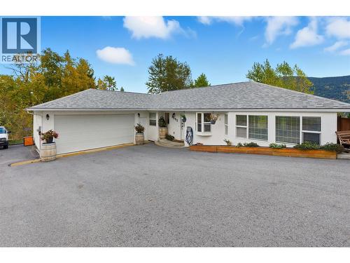 3395 Southridge Drive  Castlegar, BC V1N 4G1