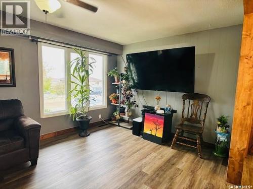 112 Fraser Avenue, Oxbow, SK - Indoor Photo Showing Other Room