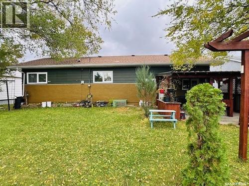 112 Fraser Avenue, Oxbow, SK - Outdoor