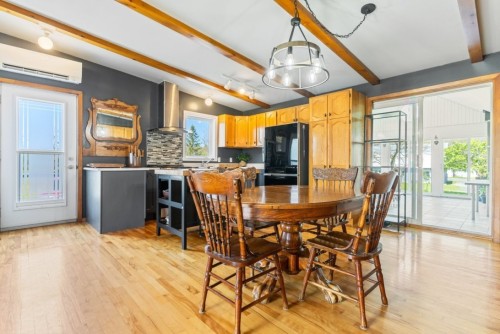 Salle à manger - 1305 Rue De Montbrun, Boucherville, QC - Indoor Photo Showing Dining Room