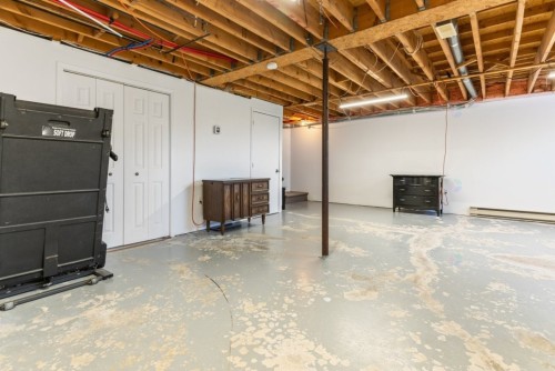Salle familiale - 1305 Rue De Montbrun, Boucherville, QC - Indoor Photo Showing Basement