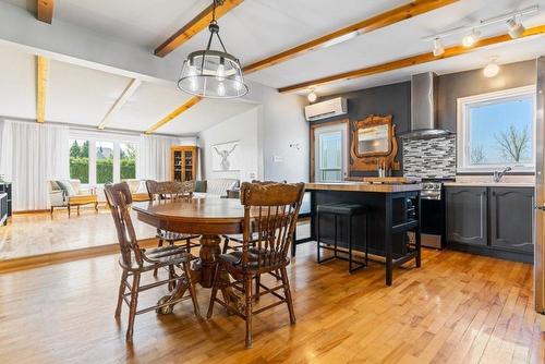 Dining room - 1305 Rue De Montbrun, Boucherville, QC - Indoor Photo Showing Dining Room