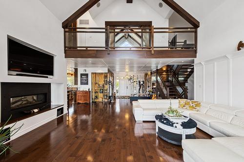 Salon - 979 Rue Garand, Saint-Jean-Sur-Richelieu, QC - Indoor Photo Showing Living Room With Fireplace