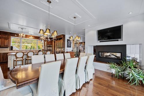 Salle à manger - 979 Rue Garand, Saint-Jean-Sur-Richelieu, QC - Indoor Photo Showing Dining Room With Fireplace