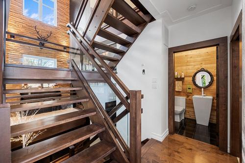 Escalier - 979 Rue Garand, Saint-Jean-Sur-Richelieu, QC - Indoor Photo Showing Other Room