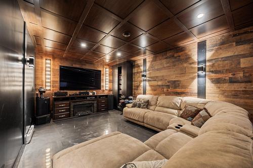 Cinéma maison - 979 Rue Garand, Saint-Jean-Sur-Richelieu, QC - Indoor