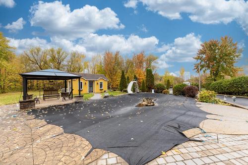 Piscine - 979 Rue Garand, Saint-Jean-Sur-Richelieu, QC - Outdoor With View