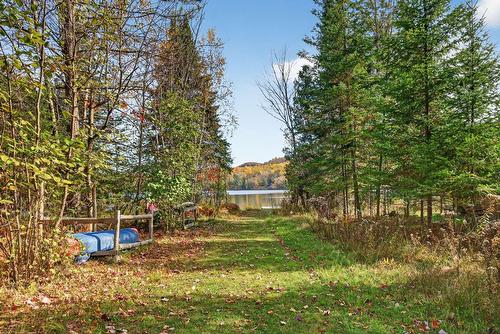 Accès au plan d'eau - 296 Ch. Bréard, Mont-Tremblant, QC - Outdoor