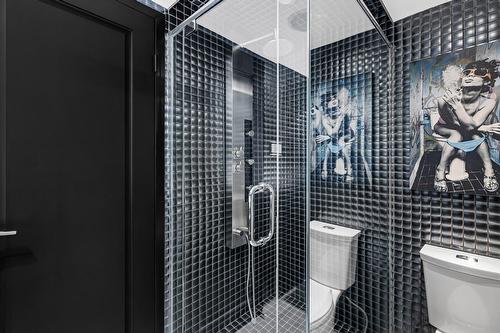 Bathroom - 615-3577 Av. Atwater, Montréal (Ville-Marie), QC - Indoor Photo Showing Bathroom