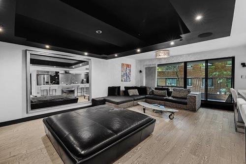 Living room - 615-3577 Av. Atwater, Montréal (Ville-Marie), QC - Indoor Photo Showing Living Room