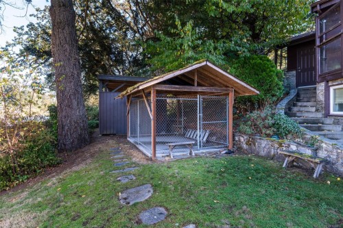 2200 Aldeane Ave, Colwood, BC 