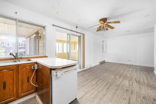 Kitchen - 277 Rue Massey, Châteauguay, QC - Indoor Photo Showing Kitchen With Double Sink