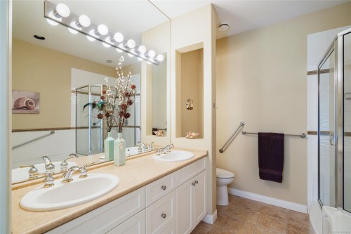 1416 Saturna Dr, Parksville, BC 