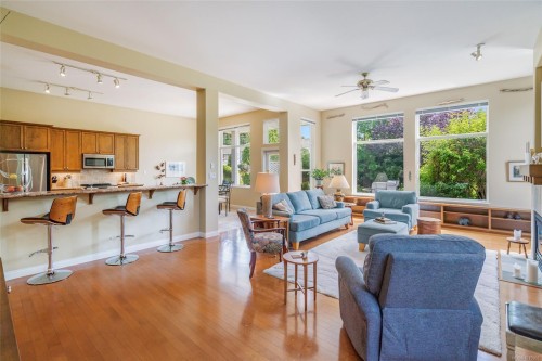 1416 Saturna Dr, Parksville, BC 