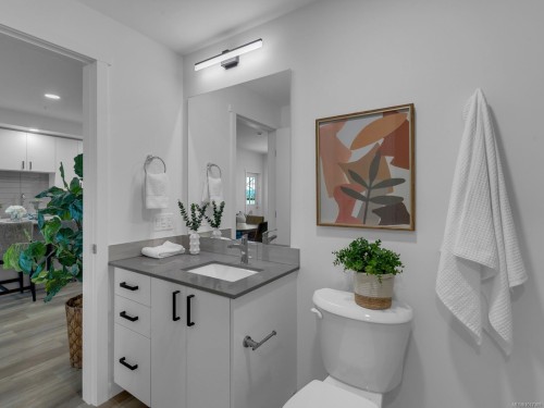 214-2390 City Gate Blvd, Langford, BC - Indoor Photo Showing Bathroom