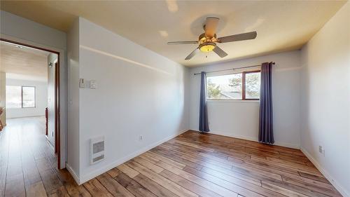 303 5Th Street, Cranbrook, BC - Indoor Photo Showing Other Room