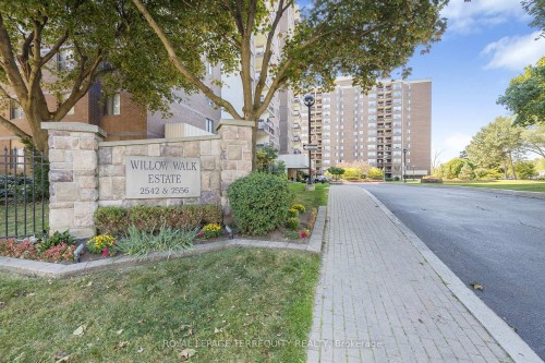 601-2556 Argyle Road  Mississauga, ON L5B 2H6