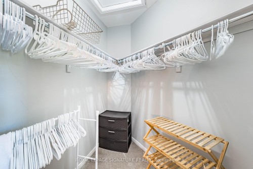 5571 Spangler Drive, Mississauga, ON - Indoor With Storage