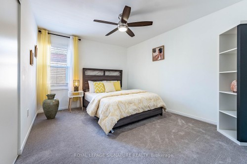 5571 Spangler Drive, Mississauga, ON - Indoor Photo Showing Bedroom