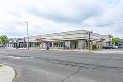 1746 Ch. de Chambly  Longueuil (Le Vieux-Longueuil), QC J4J 3X5